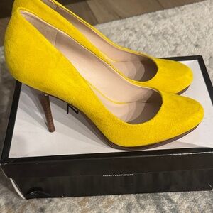 Nine West Bright Yellow Heels